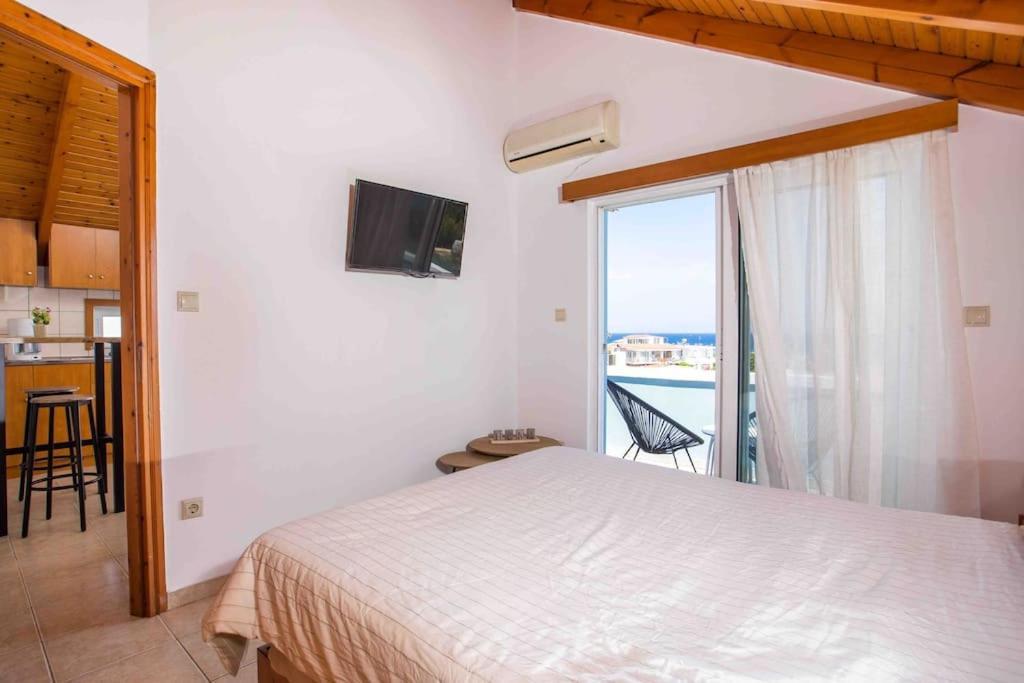 Megat Seaview And Seaside Apartments Ialysos  Esterno foto