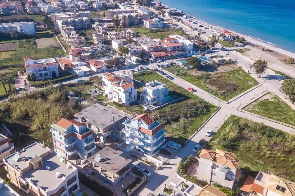 Megat Seaview And Seaside Apartments Ialysos  Esterno foto